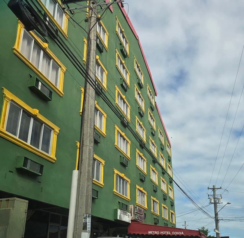 Metro Hotel