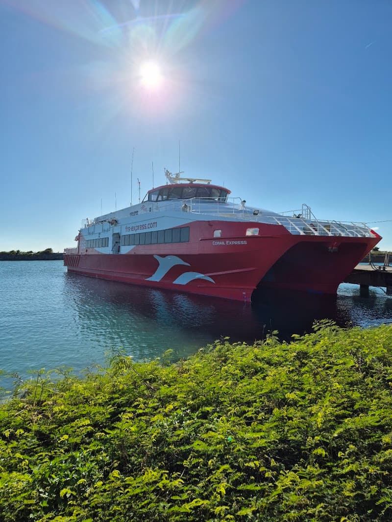 EXPRESS ISLANDS