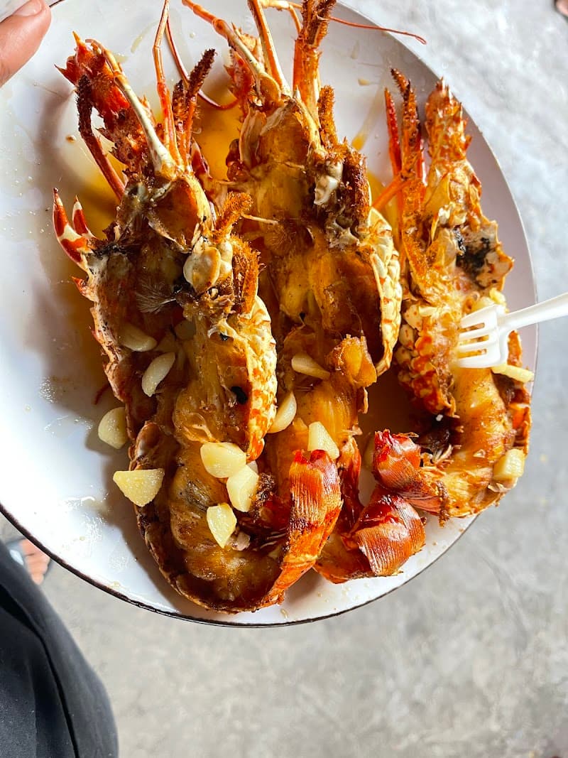 Rio nuevo Beach bar and grill