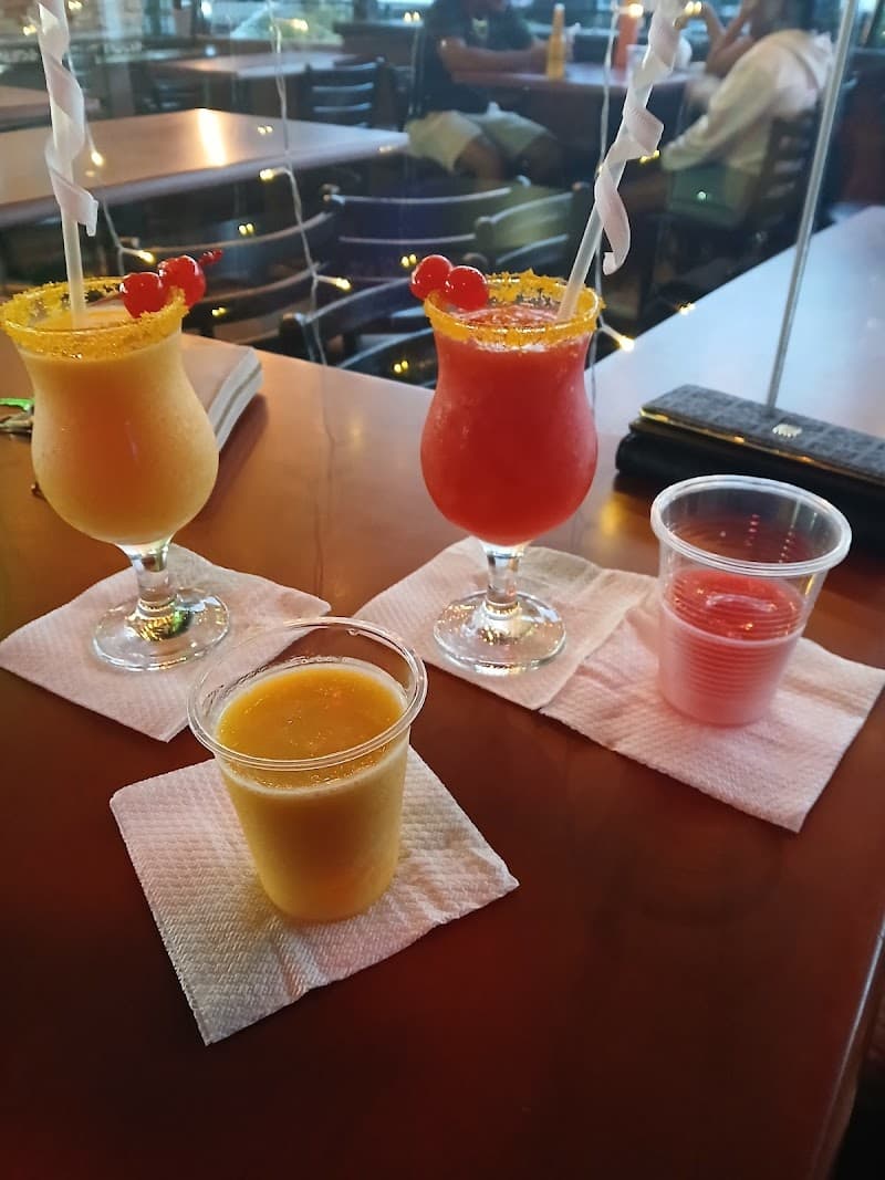 Frankie’s Bar
